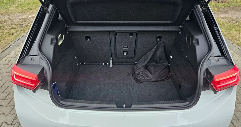 Volkswagen ID.3 cena 104900 przebieg: 42600, rok produkcji 2020 z Koźmin Wielkopolski małe 277